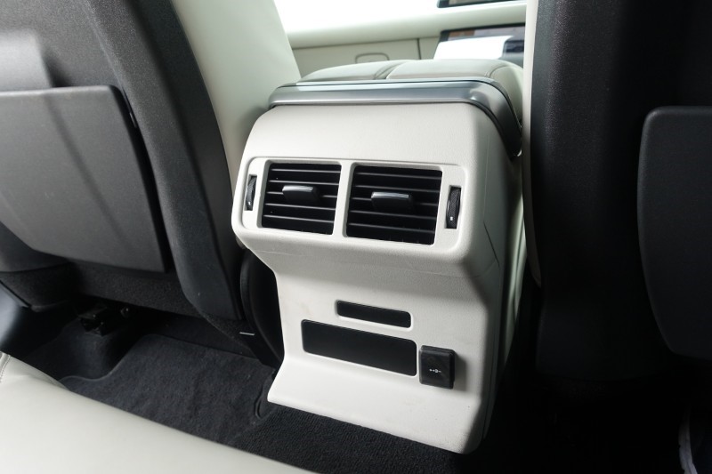 2022 (22) LAND ROVER RANGE ROVER VELAR 2.0 P400e R-Dynamic HSE 5dr Auto 5142571