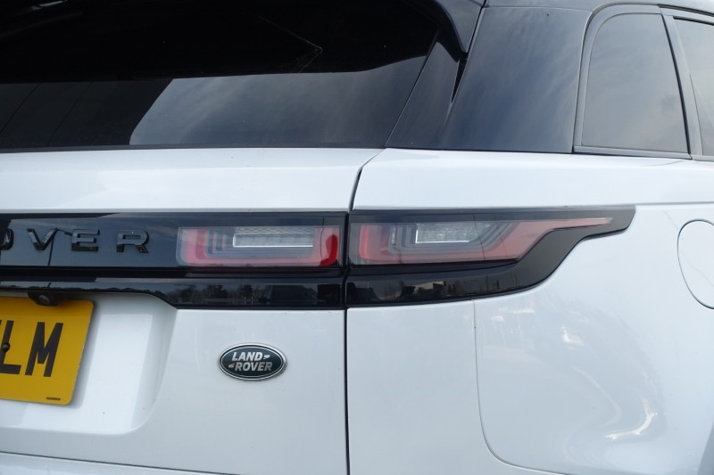 2022 (22) LAND ROVER RANGE ROVER VELAR 2.0 P400e R-Dynamic HSE 5dr Auto 5142579