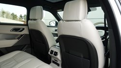 2022 (22) LAND ROVER RANGE ROVER VELAR 2.0 P400e R-Dynamic HSE 5dr Auto 5142607