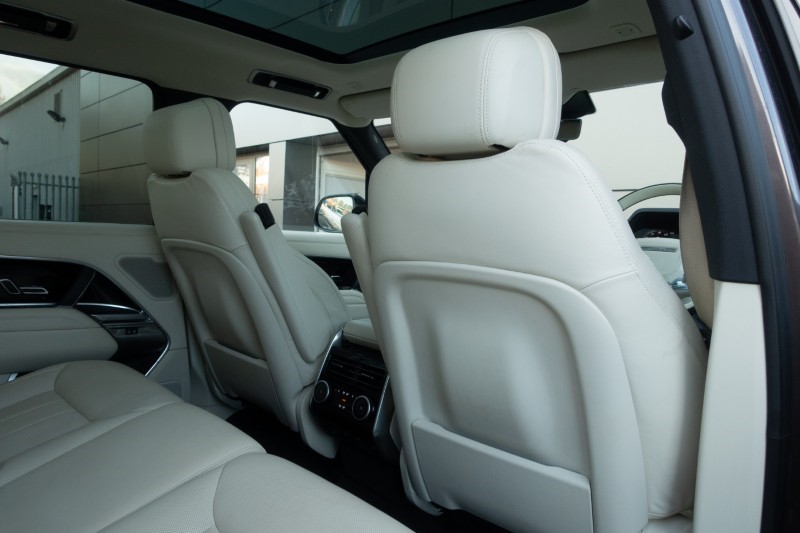 2022 (72) LAND ROVER RANGE ROVER 3.0 D350 HSE 4dr Auto 5156190