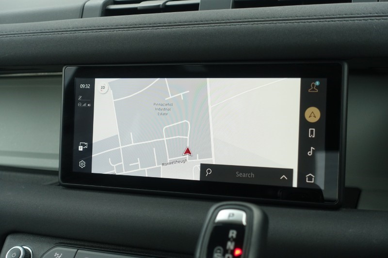 2022 (22) LAND ROVER DEFENDER 3.0 D250 X-Dynamic SE 90 3dr Auto 5256063