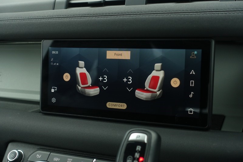 2022 (22) LAND ROVER DEFENDER 3.0 D250 X-Dynamic SE 90 3dr Auto 5256094