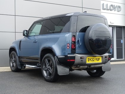 2022 (22) LAND ROVER DEFENDER 3.0 D250 X-Dynamic SE 90 3dr Auto