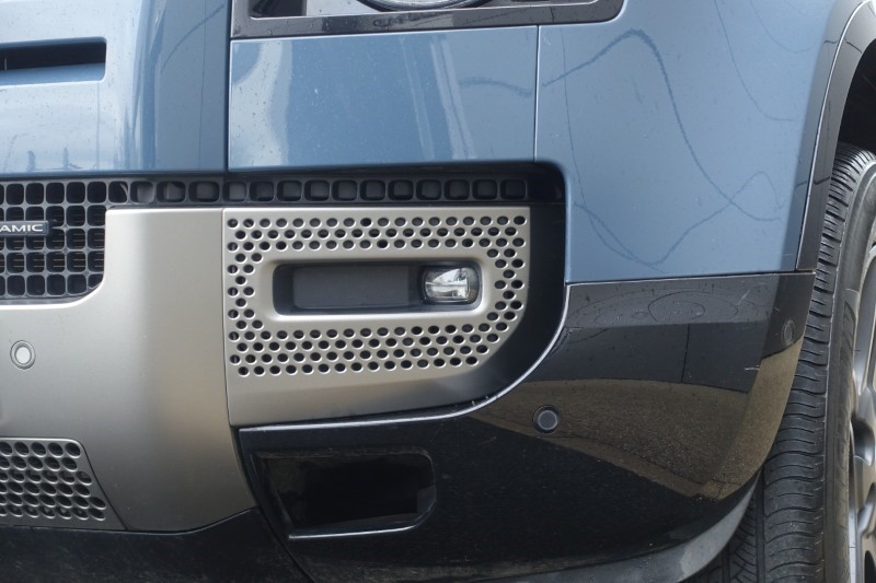 2022 (22) LAND ROVER DEFENDER 3.0 D250 X-Dynamic SE 90 3dr Auto 5256087