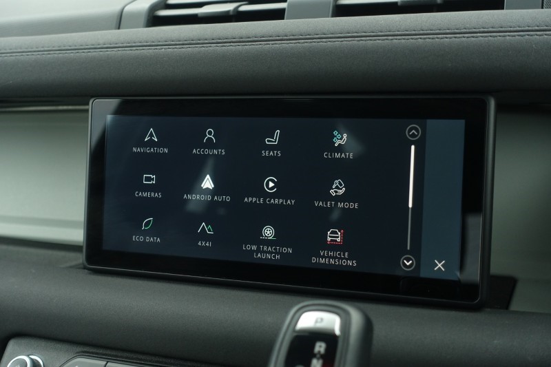 2022 (22) LAND ROVER DEFENDER 3.0 D250 X-Dynamic SE 90 3dr Auto 5256093