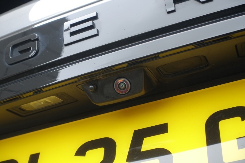 2025 (25) LAND ROVER RANGE ROVER EVOQUE 1.5 P270e Autobiography 5dr Auto [Revised] 5129041