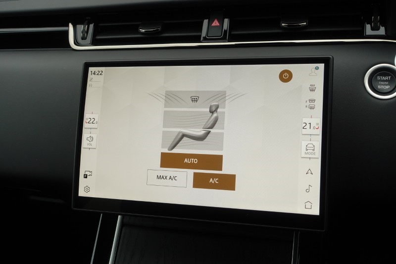 2025 (25) LAND ROVER RANGE ROVER EVOQUE 1.5 P270e Autobiography 5dr Auto [Revised] 5129056