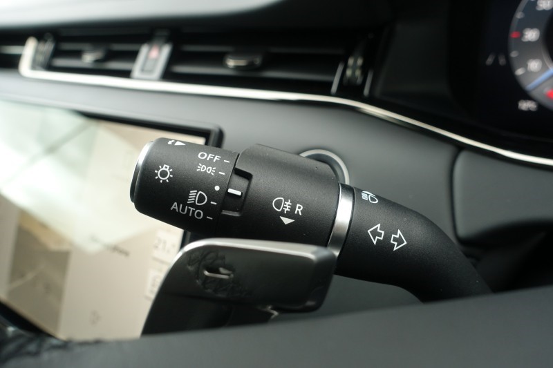 2025 (25) LAND ROVER RANGE ROVER EVOQUE 1.5 P270e Autobiography 5dr Auto [Revised] 5129049