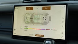 2023 (23) LAND ROVER DEFENDER 3.0 D300 X-Dynamic HSE 110 5dr Auto 5318955