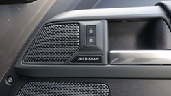 2023 (23) LAND ROVER DEFENDER 3.0 D300 X-Dynamic HSE 110 5dr Auto 5318965