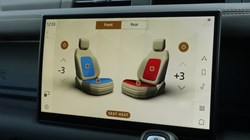 2023 (23) LAND ROVER DEFENDER 3.0 D300 X-Dynamic HSE 110 5dr Auto 5318951