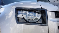 2023 (23) LAND ROVER DEFENDER 3.0 D300 X-Dynamic HSE 110 5dr Auto 5318924