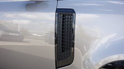 2023 (23) LAND ROVER DEFENDER 3.0 D300 X-Dynamic HSE 110 5dr Auto 5318927