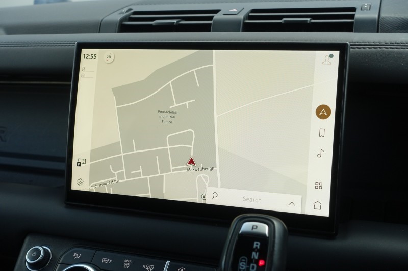 2023 (23) LAND ROVER DEFENDER 3.0 D300 X-Dynamic HSE 110 5dr Auto 5318946