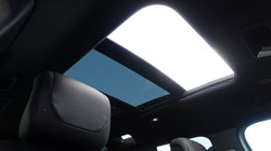 2023 (23) LAND ROVER DEFENDER 3.0 D300 X-Dynamic HSE 110 5dr Auto 5318962