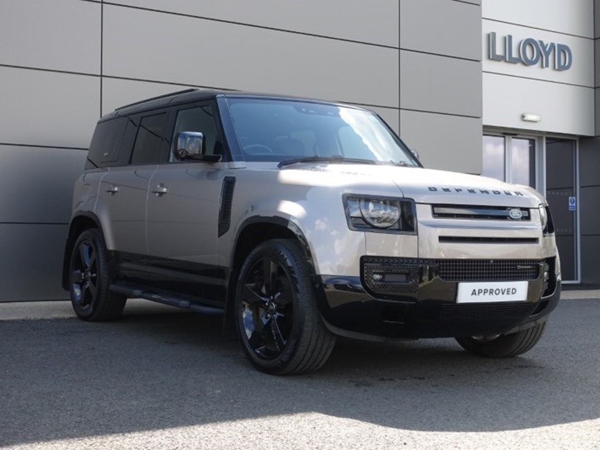 2023 (23) LAND ROVER DEFENDER 3.0 D300 X-Dynamic HSE 110 5dr Auto