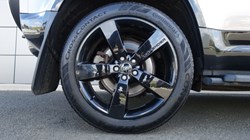 2023 (23) LAND ROVER DEFENDER 3.0 D300 X-Dynamic HSE 110 5dr Auto 5318931