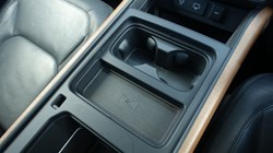 2023 (23) LAND ROVER DEFENDER 3.0 D300 X-Dynamic HSE 110 5dr Auto 5318958