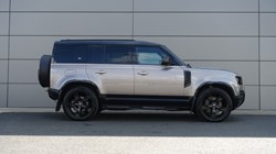 2023 (23) LAND ROVER DEFENDER 3.0 D300 X-Dynamic HSE 110 5dr Auto 5318914