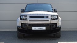 2023 (23) LAND ROVER DEFENDER 3.0 D300 X-Dynamic HSE 110 5dr Auto 5318916