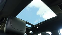 2023 (23) LAND ROVER DEFENDER 3.0 D300 X-Dynamic HSE 110 5dr Auto 5318961