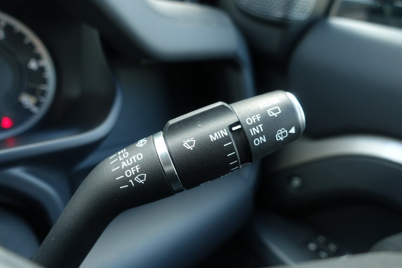 2023 (23) LAND ROVER DEFENDER 3.0 D300 X-Dynamic HSE 110 5dr Auto 5318943