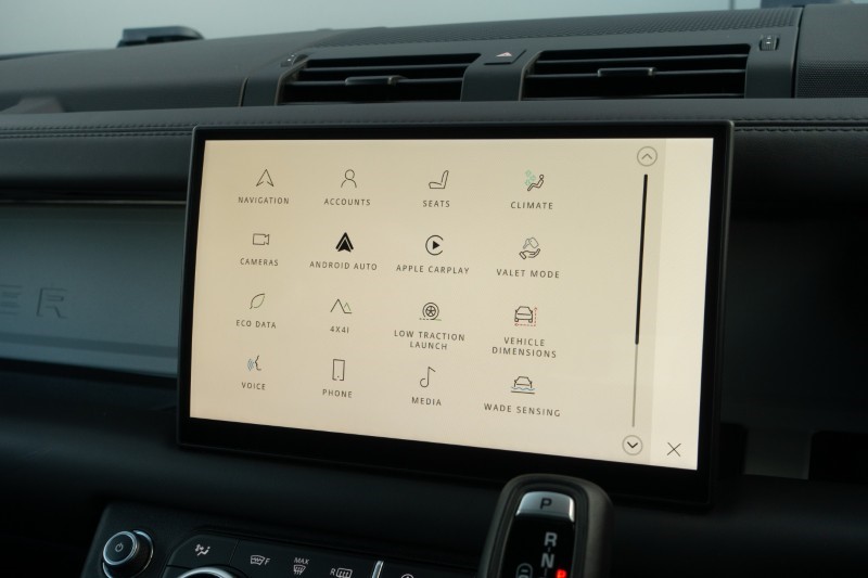 2023 (73) LAND ROVER DEFENDER 3.0 D250 X-Dynamic HSE 90 3dr Auto 5124076