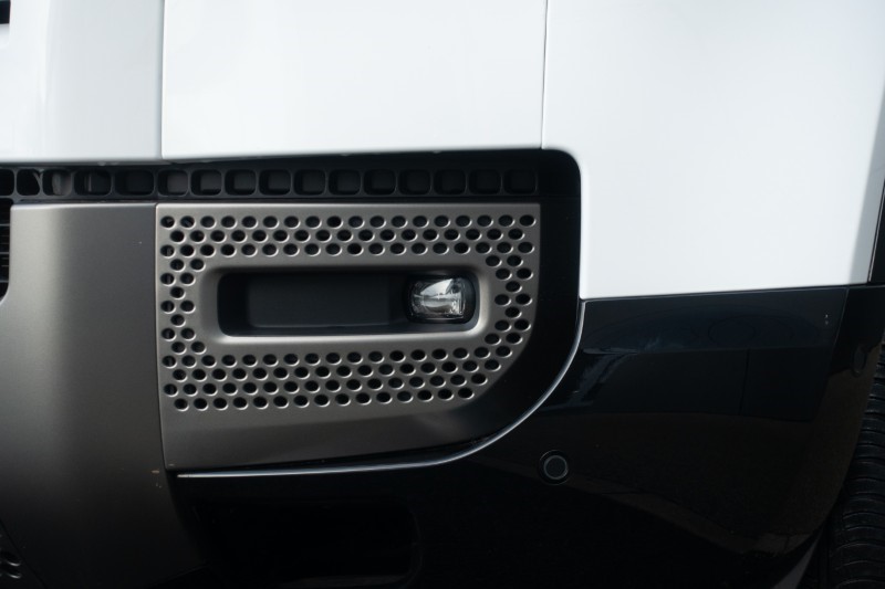 2023 (73) LAND ROVER DEFENDER 3.0 D250 X-Dynamic HSE 90 3dr Auto 5124070