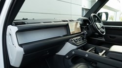 2023 (73) LAND ROVER DEFENDER 3.0 D250 X-Dynamic HSE 90 3dr Auto 5124093