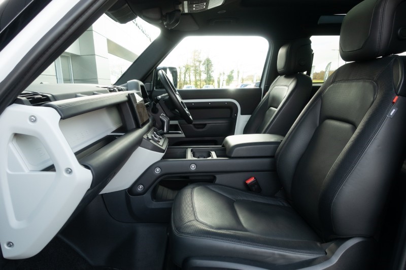 2023 (73) LAND ROVER DEFENDER 3.0 D250 X-Dynamic HSE 90 3dr Auto 5124040