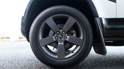 2023 (73) LAND ROVER DEFENDER 3.0 D250 X-Dynamic HSE 90 3dr Auto 5124067