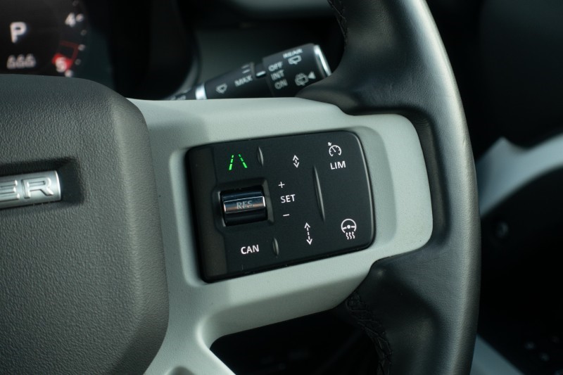 2023 (73) LAND ROVER DEFENDER 3.0 D250 X-Dynamic HSE 90 3dr Auto 5124071