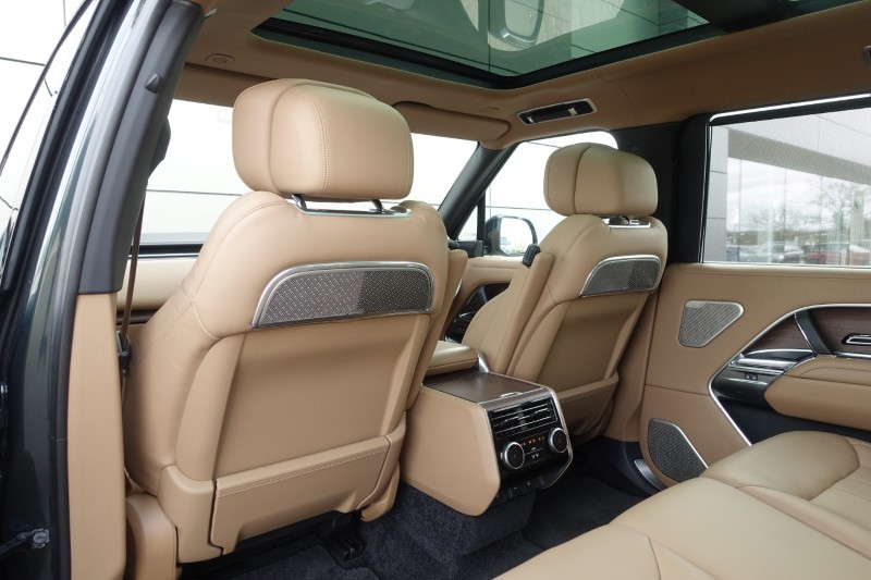 2021 (71) LAND ROVER RANGE ROVER 3.0 D350 Autobiography LWB 4dr Auto 5226009