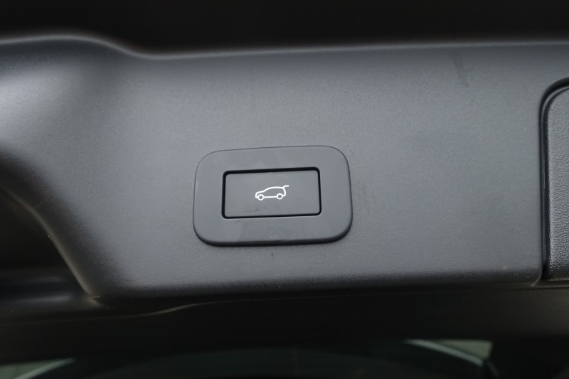 2024 (24) LAND ROVER RANGE ROVER EVOQUE 1.5 P270e Autobiography 5dr Auto 5195073