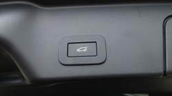 2024 (24) LAND ROVER RANGE ROVER EVOQUE 1.5 P270e Autobiography 5dr Auto 5195073