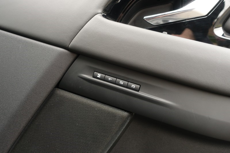 2024 (24) LAND ROVER RANGE ROVER EVOQUE 1.5 P270e Autobiography 5dr Auto 5195093