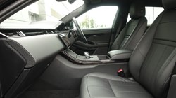 2024 (24) LAND ROVER RANGE ROVER EVOQUE 1.5 P270e Autobiography 5dr Auto 5195042