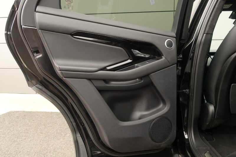 2024 (24) LAND ROVER RANGE ROVER EVOQUE 1.5 P270e Autobiography 5dr Auto 5195100