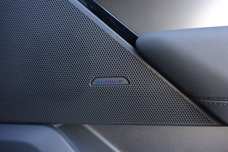 2023 (73) LAND ROVER RANGE ROVER VELAR 2.0 D200 MHEV Dynamic SE 5dr Auto 5255047