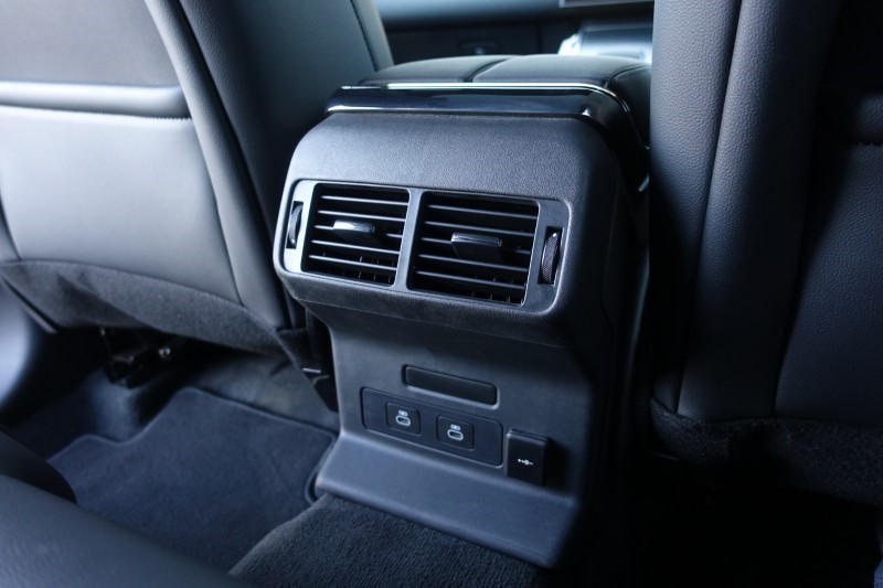 2023 (73) LAND ROVER RANGE ROVER VELAR 2.0 D200 MHEV Dynamic SE 5dr Auto 5255018