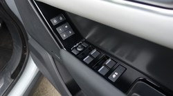 2023 (73) LAND ROVER RANGE ROVER VELAR 2.0 D200 MHEV Dynamic SE 5dr Auto 5248792