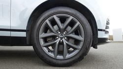 2023 (73) LAND ROVER RANGE ROVER VELAR 2.0 D200 MHEV Dynamic SE 5dr Auto 5248753