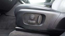 2023 (73) LAND ROVER RANGE ROVER VELAR 2.0 D200 MHEV Dynamic SE 5dr Auto 5248800