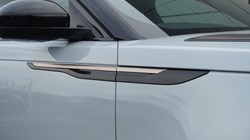 2023 (73) LAND ROVER RANGE ROVER VELAR 2.0 D200 MHEV Dynamic SE 5dr Auto 5248764