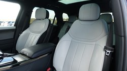 2024 (74) LAND ROVER RANGE ROVER SPORT 3.0 D300 Dynamic SE 5dr Auto 5221087