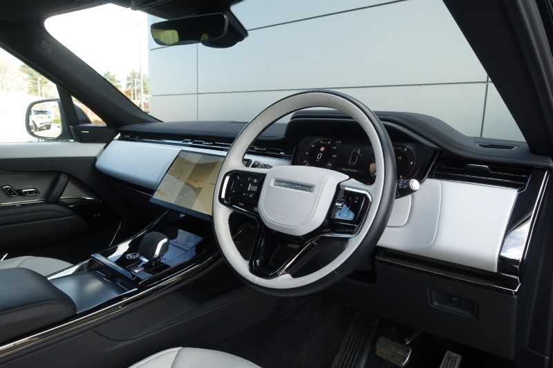 2024 (74) LAND ROVER RANGE ROVER SPORT 3.0 D300 Dynamic SE 5dr Auto 5221070