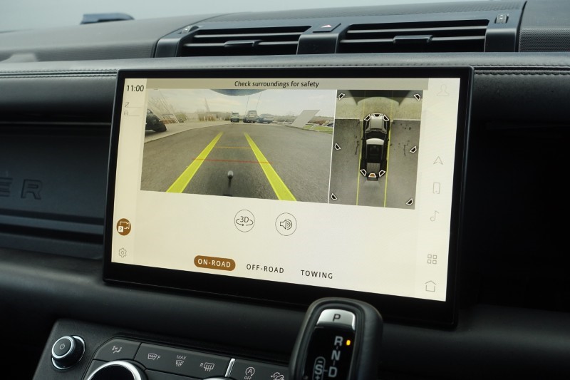 2024 (24) LAND ROVER DEFENDER 3.0 D300 X-Dynamic HSE 110 5dr Auto 5135401