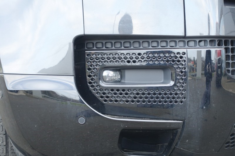 2024 (24) LAND ROVER DEFENDER 3.0 D300 X-Dynamic HSE 110 5dr Auto 5135411