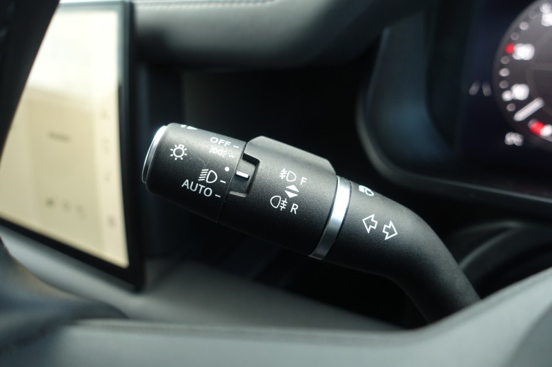 2024 (24) LAND ROVER DEFENDER 3.0 D300 X-Dynamic HSE 110 5dr Auto 5135427