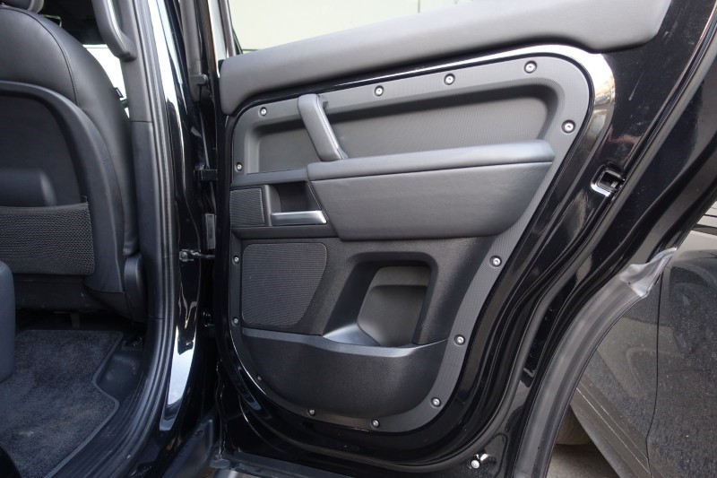 2025 (25) LAND ROVER DEFENDER 3.0 D350 X-Dynamic HSE 110 5dr Auto 5190222